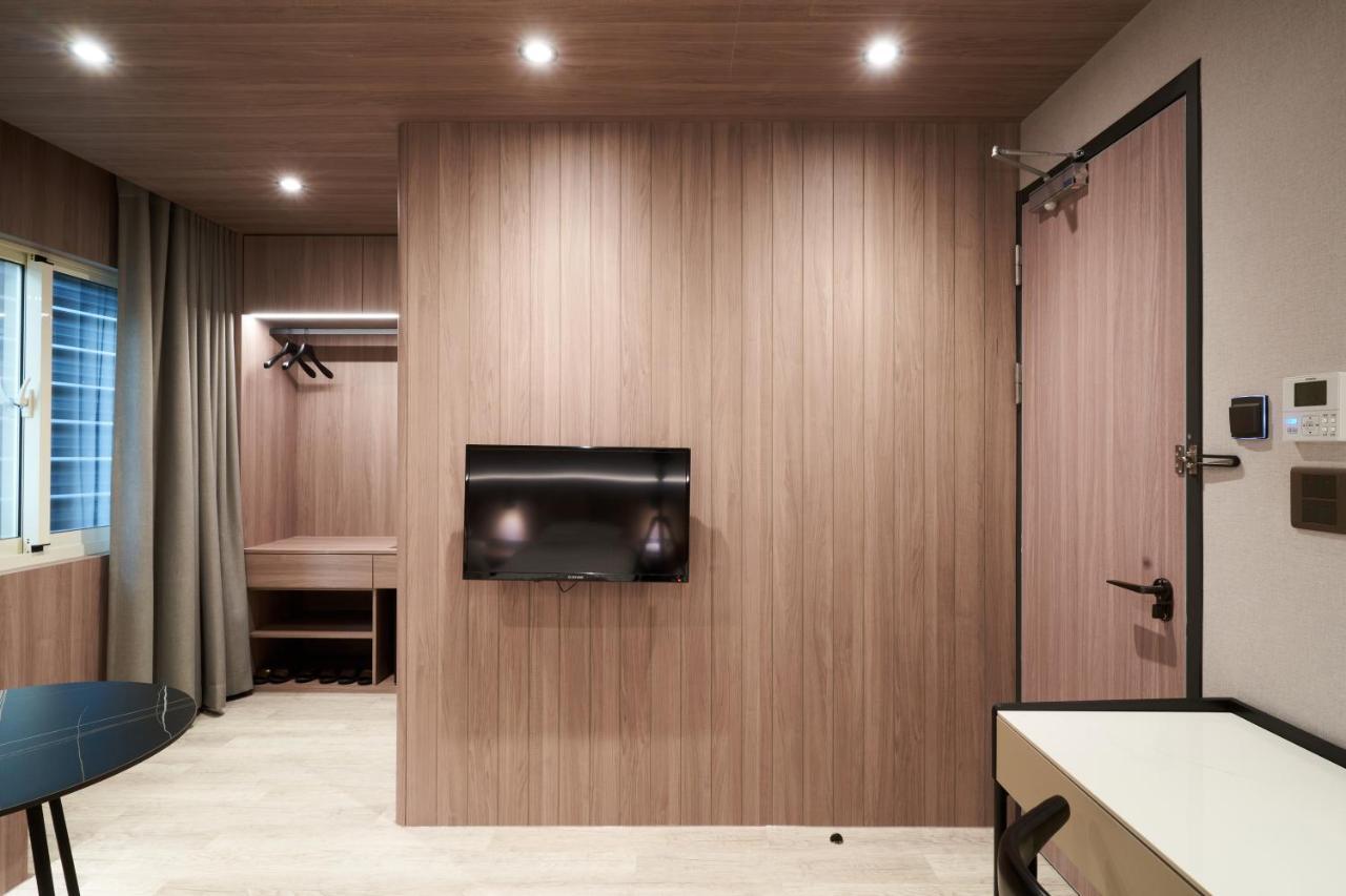Yung An Business Hotel Dounan Dış mekan fotoğraf